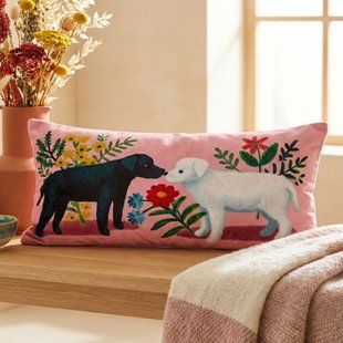 Декоративна подушка з оксамитової тканини з принтом &laquo;Носиком до носика&raquo;, 50&times;24 см 52BP_26L001 фото