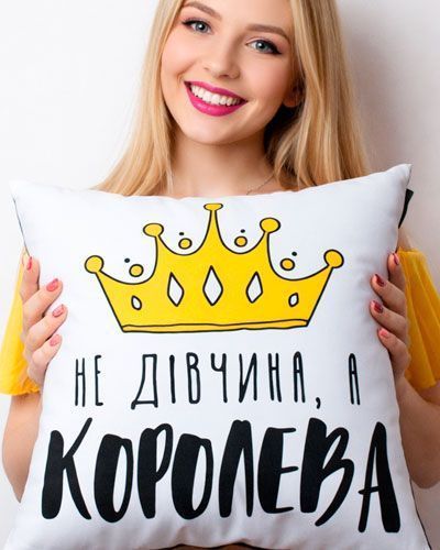 Декоративна подушка з габардину з принтом &laquo;Не дівчина, а королева&raquo;, 40&times;40 см 4P_20F017 фото